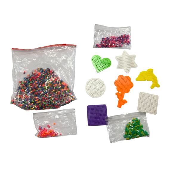Perler Beads Fusible Plastic Beads Crafting Mixed Colors 7 Template Peg Boards - Picture 2 of 4